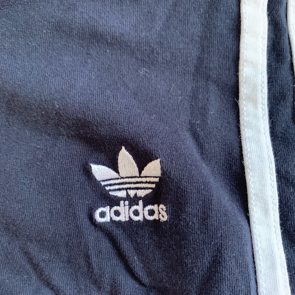 Navy adidas leggings - Picture 2 of 4